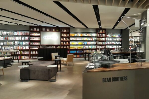 BANDI N LUNIS Bookcafe Gangnam (1)